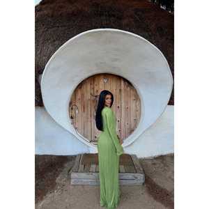 Robe de soirée plissée Mirela verte en satin polyester, taille empire, manches courtes, longueur ras du sol, taille XL, pour fêtes et bals de promo - Product Image 1