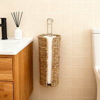 Porte-serviettes en papier tressé en jonc de mer, support de rouleau de comptoir rustique bohème, support vertical en rotin naturel pour rouleau de cuisine