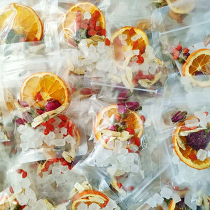 Varietà aromatizzata per la salute <span class=keywords><strong>tè</strong></span> <span class=keywords><strong>sfuso</strong></span> a foglia larga miscela di fiori di frutta secca in scatole sfuse tazza bustine confezione di bottiglie di <span class=keywords><strong>tè</strong></span> sottovuoto - Product Image 1