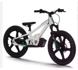 สุดคุ้มพิเศษ Husqvarna E1.20 รุ่นเยาวชน รถมอเตอร์ไซค์ไฟฟ้าสไตล์วินเทจ ซุปเปอร์สปอร์ต สินค้าใหม่แกะกล่อง - Product Image 5