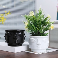 Einfache facetten reiche Gesichts keramik des nordischen Stils kleiner saftiger Blumentopf kreatives Wohnzimmer abstrakte dekorative Vase