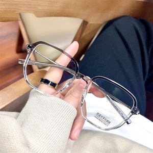 El nuevo y moderno marco cuadrado TR90 de estilo coreano es adecuado para que tanto hombres como mujeres lo usen sin maquillaje para ir al trabajo. - Product Image 4
