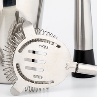 Ensemble de shaker à cocktails en acier inoxydable 9 pièces avec doseur, passoire, pilon, becs verseurs, kit de barman professionnel