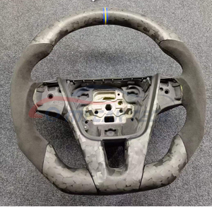 Volant en cuir suédé en fibre de carbone pour Cx60 XC40 XC60 - Product Image 4