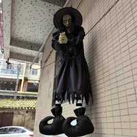 Accessoires de décoration d'Halloween Maison des fantômes Jouets d'horreur Vente en gros Intérieur Extérieur Article populaire Festival des fantômes Nouvelle Sorcière Fantôme suspendu