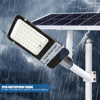 Liste de prix du fabricant Panneau d'alimentation LED extérieur Lampe solaire pour éclairage public 200w 300w Capteur Vente directe d'usine IP65 Étanche