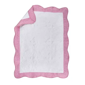 Baby Blankets 36*46 Inch Soft 100% Cotton Scalloped Monogrammed Baby Quilt