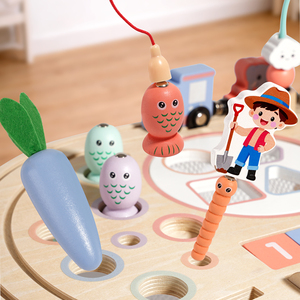 Table d'activités en bois en gros avec pêche magnétique, circuit de train, labyrinthe de perles, trieur de formes – Ensemble de jeu éducatif pour tout-petits certifié CE CPC - Product Image 5