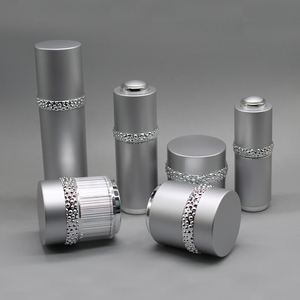 Ensemble de cosmétiques personnalisés en argent pour soins de la peau Conteneur d'emballage 30g 50g 30ml 50ml - Product Image 5