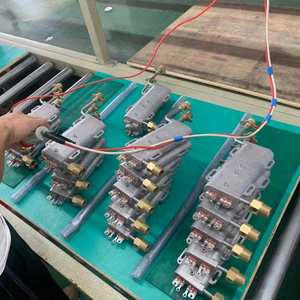 Élément chauffant en fonte d'aluminium 220V, personnalisé et de qualité supérieure, pour chauffe-eau de douche, stable et efficace - Product Image 3