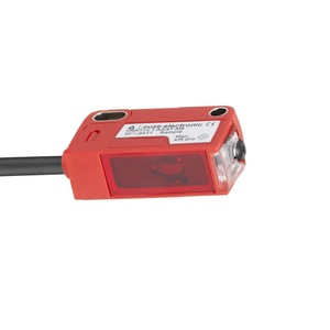 โฟโตอิเล็กทริคเซนเซอร์แบบสะท้อนแสง Leuze Prk3c.A3/4T ขนาด 11.4x34.2x18.3 มม. พร้อมฟิลเตอร์โพลาไรซ์ - Product Image 3