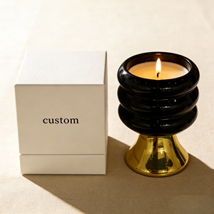 Bougie en Céramique Noire et Dorée de Luxe, Bougie Spirale, Marque Privée, Parfum Vanille - Product Image 1