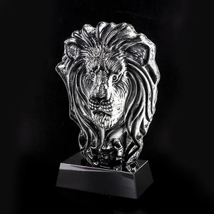 Trofeo de Cristal con Diseño de León LED, Estilo Iceberg, Grabado Personalizado, Hecho a Mano, Decoración Estilo Cine y Televisión, Venta al Por Mayor <span class=keywords><strong>2021</strong></span> - Product Image 2