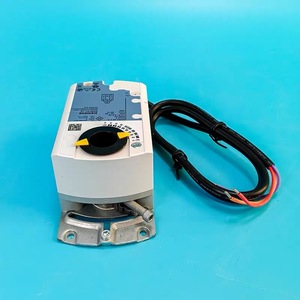 Actionneur de registre d'air rotatif GBB341.1E, 25 Nm, AC 100-240 V, temps de positionnement de 150 s, contrôle 2/3 points, IP54 - Product Image 3