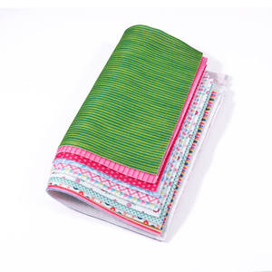 FOSKA Matériau en polyester Surface lisse 12*8 pouces Carrés de feutre artisanal colorés <span class=keywords><strong>pour</strong></span> que les enfants dessinent et fabriquent tranquillement de petits objets artisanaux - Product Image 4