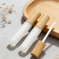 Tube de gloss à lèvres en bambou givré personnalisé, contenant cosmétique en bois pour huile à lèvres et rouge à lèvres liquide