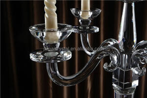 حامل شموع كريستال K9 عصري ورخيص بتصميم أوروبي يدوي الصنع لتزيين طاولة الزفاف وعيد الفصح بخمسة أذرع شفافة - Product Image 4