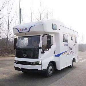 Autocaravana de Lujo con Batería de Gran Capacidad para Campamentos Transnacionales y Viajes Familiares por Carretera - Product Image 1