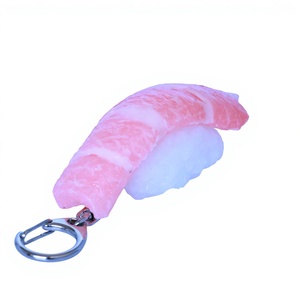 Porte-clés poisson japonais personnalisé Petit caoutchouc unique de style simple sur le thème des aliments amusants pour une utilisation polyvalente - Product Image 2
