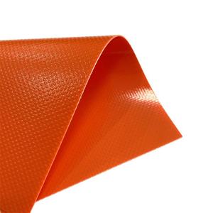 Tissu gonflable en PVC <span class=keywords><strong>de</strong></span> 18 oz et 0,55 mm pour château gonflable et toboggan |   Rouleau <span class=keywords><strong>de</strong></span> vinyle imperméable 610 g/m² résistant aux UV et aux flammes, sans plomb - Product Image 4