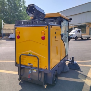 Balayeuse de voirie autotractée à batterie entièrement fermée avec fonction de nettoyage par aspiration et pulvérisation de brouillard - Product Image 5