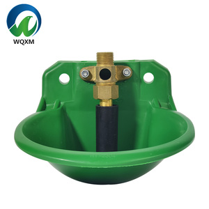 热销农场设备大容量自动塑料绵羊山羊自动送羊器碗 - Product Image 5