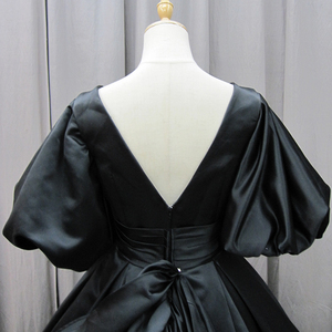 Robes de bal élégantes en satin noir, col en V, nouvelles robes de bal longues pour soirée Mz0043 - Product Image 3