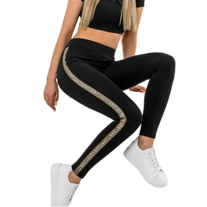 Leggings de yoga de cintura alta con efecto fruncido y control de abdomen para mujer, corte en V, personalizados con espalda en V, de Spandex/Nylon, de longitud completa y alta calidad. - Product Image 3