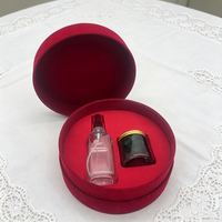 Boîte cadeau en velours rouge avec couvercle et base ronds, avec insert floqué rouge, boîte d'emballage pour bouteille de vin en verre, boîte ronde en papier