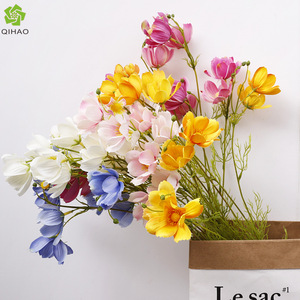 Flores Artificiales QIHAO Cosmos, 5 Cabezas, Flores de Seda de Alta Simulación, Accesorios Decorativos para Bodas y Fotografía - Product Image 5