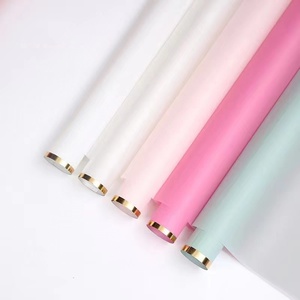 Bán Buôn Vàng Cạnh Nhựa Giấy Hoa Giấy Gói Không Thấm Nước Gói 20 Tờ Mỗi Túi Hoa Giấy Gói - Product Image 4