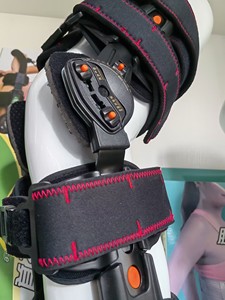 HKJD Equipos Médicos Ortopédicos, Corrector de Rodilla Ajustable, Soporte de Rodilla con Soporte Metálico, <span class=keywords><strong>Rodillera</strong></span> <span class=keywords><strong>Articulada</strong></span> - Product Image 3