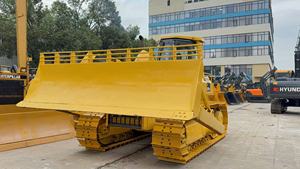 รถดันดินตีนตะขาบ KOMATSU D60PX-12E สีเหลือง พร้อมริปเปอร์ สำหรับงานก่อสร้าง - Product Image 2