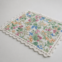 Napperons ronds élégants, résistants à la chaleur, lavables, brodés, pour la décoration de la maison, la cuisine, style vintage, dentelle florale