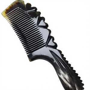 Peine Redondo Hecho a Mano de Cuerno de Búfalo Natural, Impermeable, de Calidad Premium, Transpirable, Antiestático, Moderno, Regalo Único para Hombres y Mujeres, Artesanía - Product Image 1
