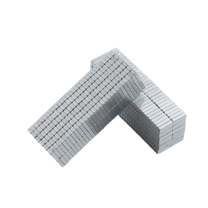 مغناطيس نيوديميوم قوي جداً N42 <span class=keywords><strong>N52</strong></span> بأحجام متنوعة: 10×5×5، 20×5×5، 10×10×2، 30×10×2، 40×20×10، 50×12×2، 50×10×2، 50×10×3 ملم - Product Image 2