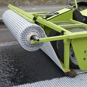 Tuyệt vời không thấm nước Vải địa kỹ thuật Composite <span class=keywords><strong>geogrids</strong></span> vật liệu sợi thủy tinh cho đường gia cố nhựa đường vỉa hè nứt phòng chống - Product Image 6