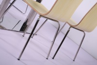 Chaises de salle à manger modernes en contreplaqué courbé et laminé, avec pieds en métal, couleur et taille personnalisables, pour hôtels et écoles