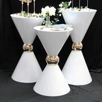 Table à gâteau en fer blanc en forme d'entonnoir, support décoratif en métal pour gâteau de mariage, fête d'anniversaire