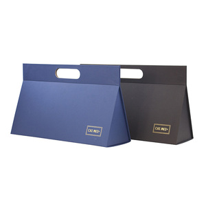 Boîtes d'expédition <span class=keywords><strong>de</strong></span> vin Boîte-<span class=keywords><strong>cadeau</strong></span> portable Boîte <span class=keywords><strong>de</strong></span> papier d'emballage pliante magnétique pour <span class=keywords><strong>bouteille</strong></span> <span class=keywords><strong>de</strong></span> vin <span class=keywords><strong>de</strong></span> whisky - Product Image 6