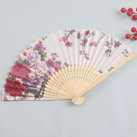 Éventail pliable en bambou de style chinois, très populaire, avec logo personnalisé, idéal pour les mariages, les cadeaux et comme accessoire photo