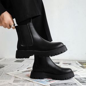 Oversize Men's High Top Cowhide Fashion Boots Comfortable Flat Bottom Black Leather for Martin Boots for Autumn Season - Product Image 5