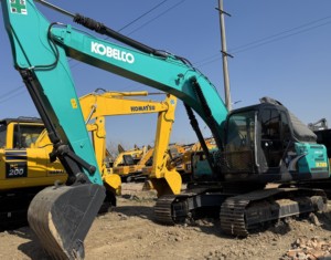 รถขุดไฮดรอลิก Kobelco SK200 SK210 SK140 มือสองสมรรถนะดีที่สุด น้ำหนัก 20 ตัน พร้อมเครื่องยนต์ เกียร์ ปั๊ม ขายดี ได้มาตรฐาน EPA CE - Product Image 2