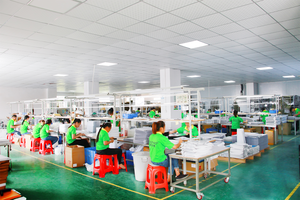 Letrero de Neón con Forma de Piña, Luz LED de Neón Atenuable, Decoración de Pared con Temática Oceánica, para Habitación Infantil, Dormitorio, Hogar y Centro Comercial, Resistente al Agua - Product Image 6