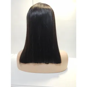 Korte Menselijk Haar Pruik Met Pony Voor Vrouwen, Straight Remy Haar Bob Pruiken Met Pony Donkerbruin Hoogtepunt Kleur