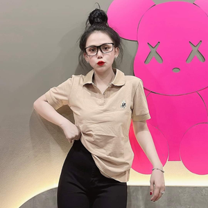 T-shirts graphiques femmes 2023 bon prix 100% lin mode décontracté chacun dans un sac en poly fabricant du Vietnam - Product Image 2