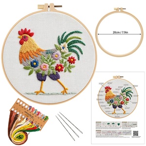 Nuevo Kit de <span class=keywords><strong>Bordado</strong></span> de <span class=keywords><strong>Punto</strong></span> de <span class=keywords><strong>Cruz</strong></span> Hecho a Mano para Navidad/Año Nuevo con Tema de Gallo y Flores, Material de Tela de Algodón - Product Image 6