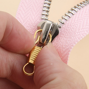 Metal <b>zipper</b> pull, detachable, repairable, and <b>replaceable</b> <b>zipper</b> pull for bags, luggage, clothing, and accessories. - Product Image 2