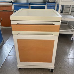 Mesa de Noche Integrada de Acero y Plástico para Hospital, con Superficie Móvil de ABS, Fácil de Limpiar, para Uso en Hospitales y Residencias de Ancianos - Product Image 1