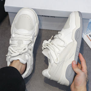 Hiver Semelle épaisse Coréen Versatile Pain Chaussures Mode Tendance Haute Beauté Casual Hommes Chaussures - Product Image 5